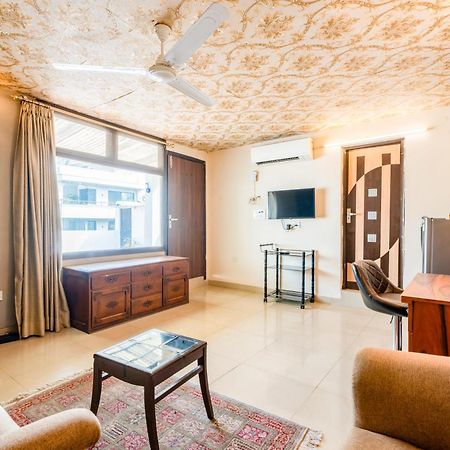 Mystique Abode Apartment Ню Делхи Екстериор снимка