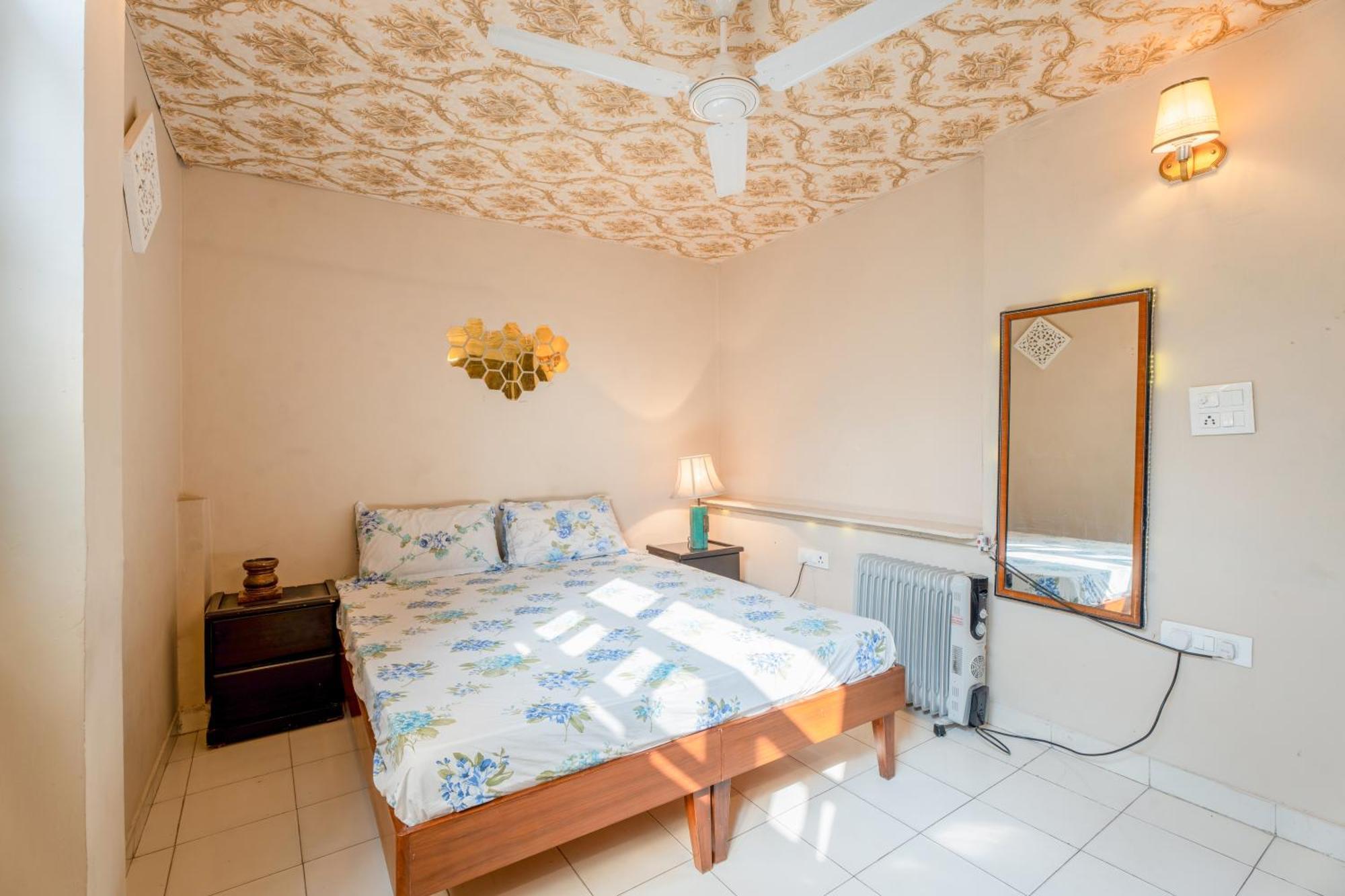 Mystique Abode Apartment Ню Делхи Екстериор снимка
