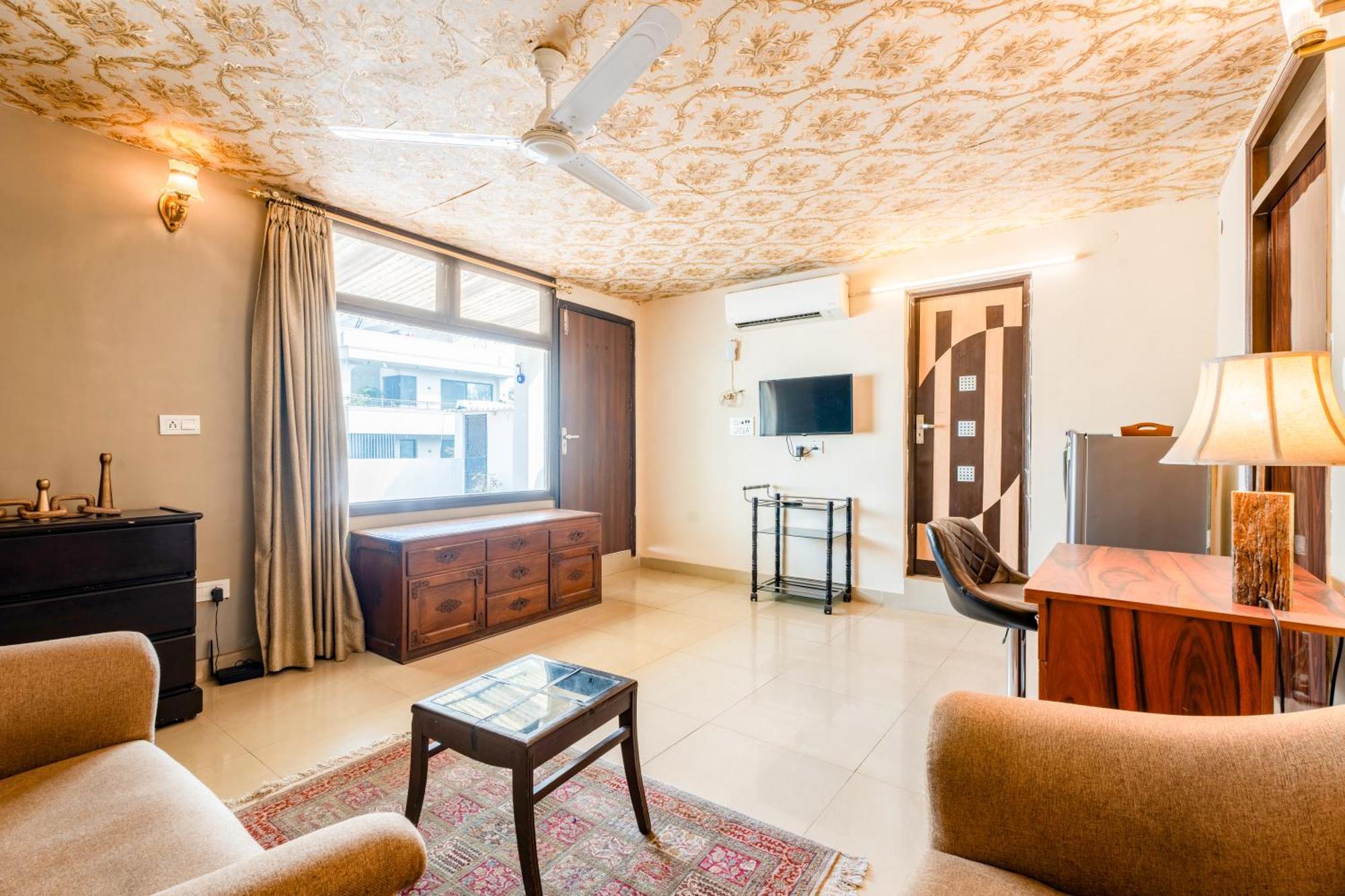 Mystique Abode Apartment Ню Делхи Екстериор снимка
