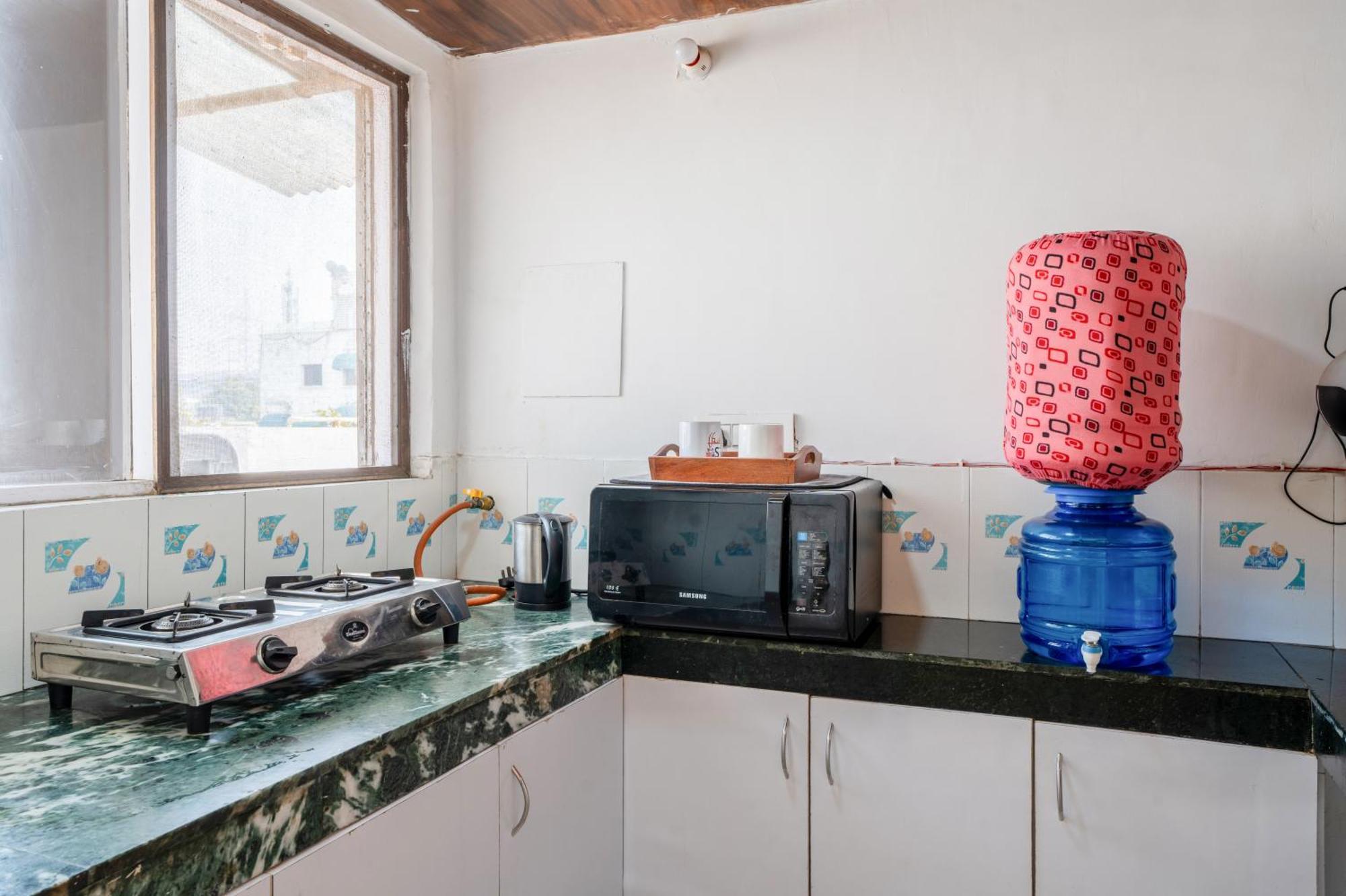 Mystique Abode Apartment Ню Делхи Екстериор снимка