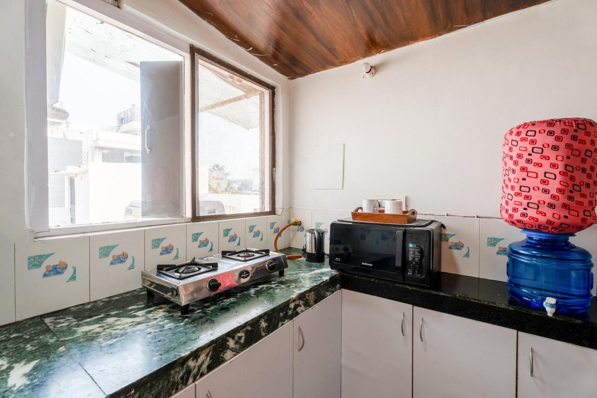 Mystique Abode Apartment Ню Делхи Екстериор снимка